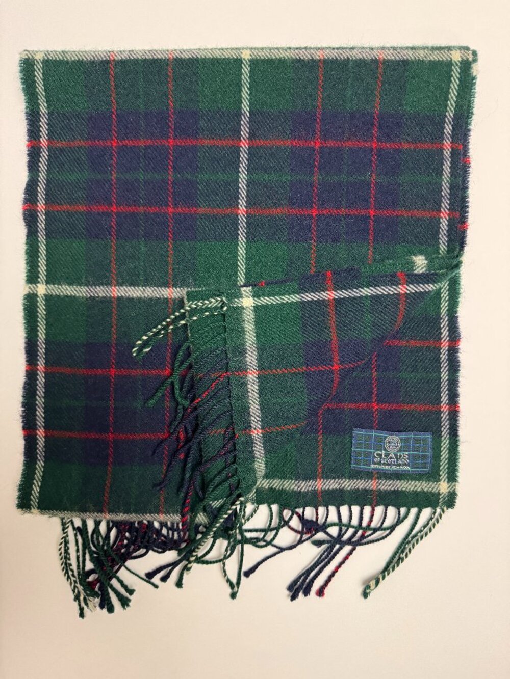 GANT of Scotland Men’s 100% Pure New Wool Tartan Plaid Scarf.